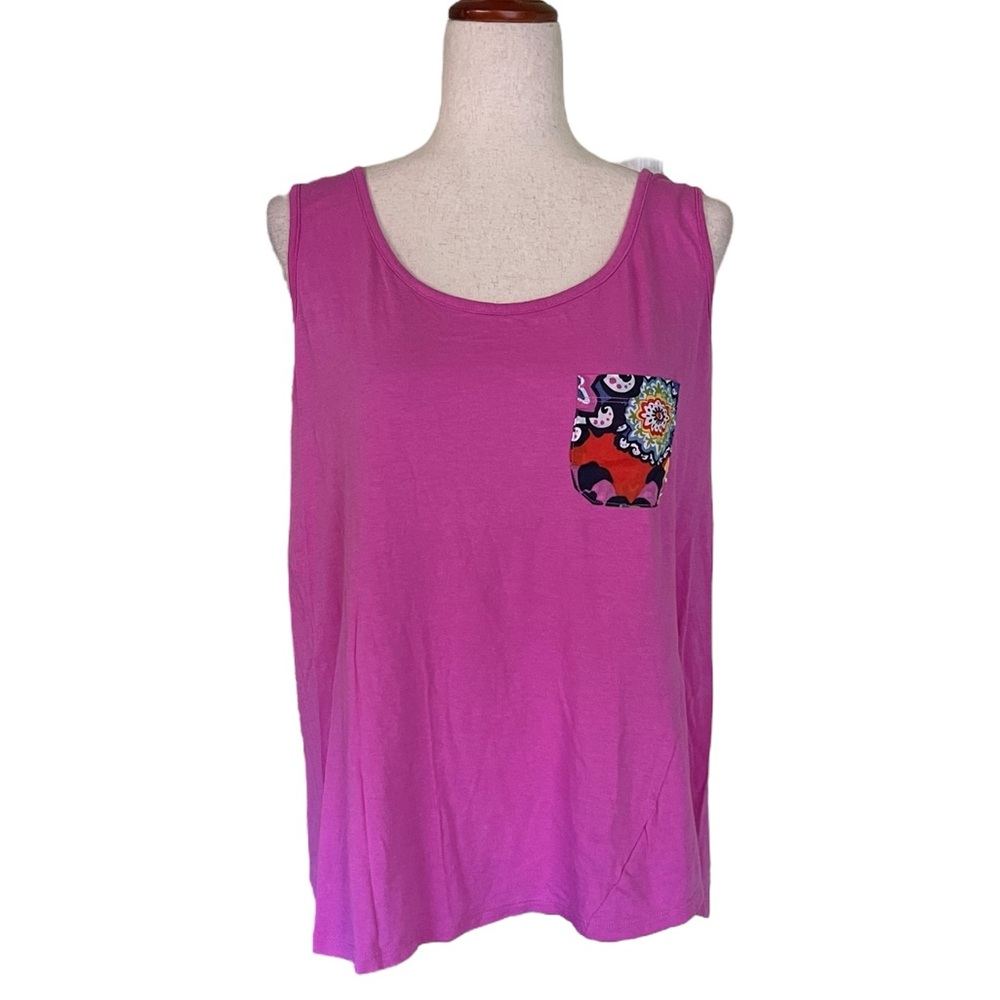 Vera Bradley women's magenta tank top with a paisley floral print pocket